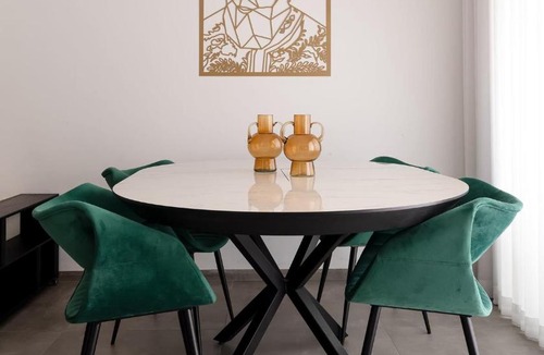 Kiryat Ata Apartment | Stunning and spacious in Kiryat Ata