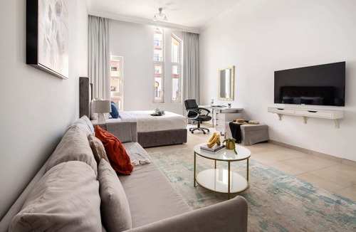 Dubai Sports City Apartment | Stunning and Stylish Studio In Sports City