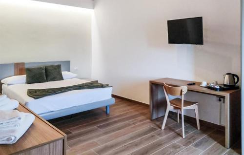 Lubriano Apartment | Stunning Apartment In Lubriano With Sauna