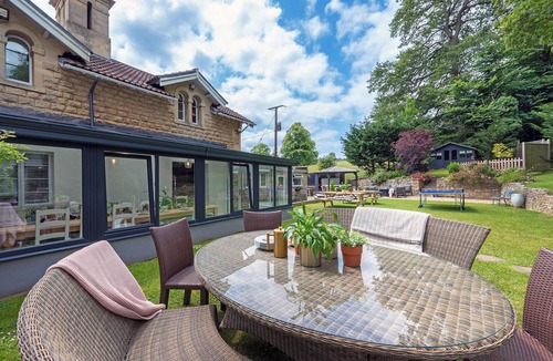 Bathford House | Stunning Bath Property, Perfect For Families, Parties, Hot Tubs!