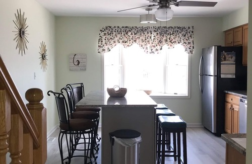 Atlantic City House | Stunning Beach Block with Water View! 3 Bedroom - Great Area