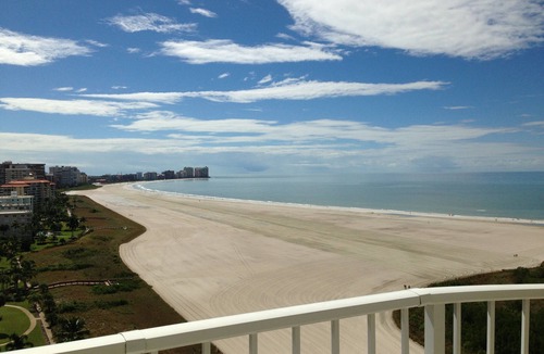 Marco Island Condo | Stunning Beachfront, beach view all rooms, newly renovated, Wifi, Nature reserve