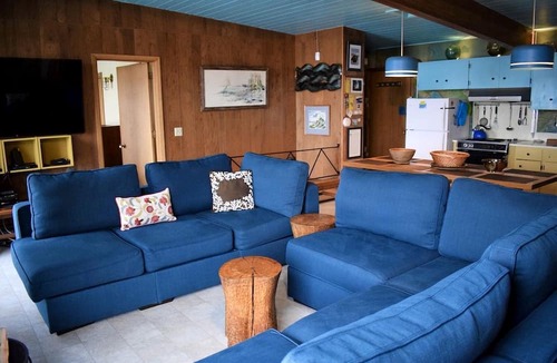 Otis Cabin | Stunning Beachfront Cabin with Barbecue and Hot-tub in Otis, Oregon