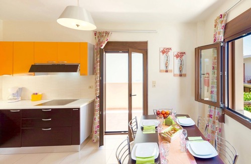 Rethymno Villa | Stunning beachfront villa with 6 bedrooms, private pool and beautiful interiors