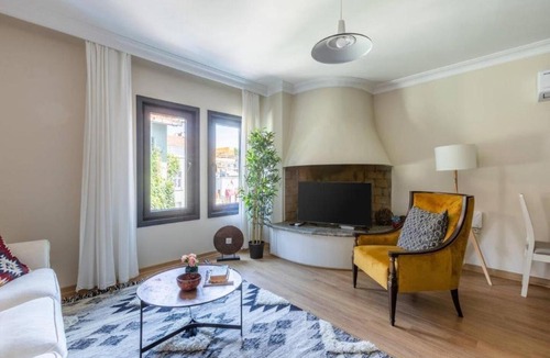 Ortakoy Apartment | Stunning Bosphorus 2BD2Bath Views Terrace! #357