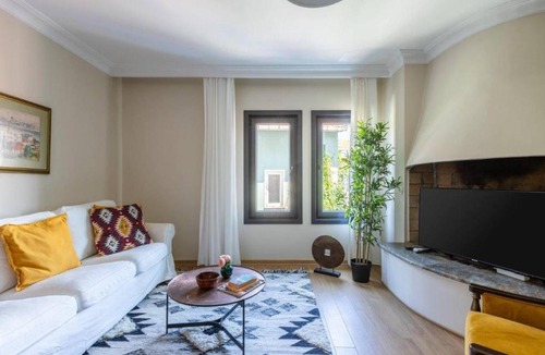 Ortakoy Apartment | Stunning Bosphorus 2BD2Bath Views Terrace! #357