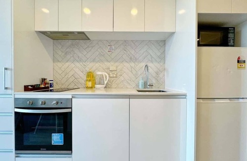 Auckland Central Business District Apartment | Stunning & Bright Studio in Central -Swimming Pool
