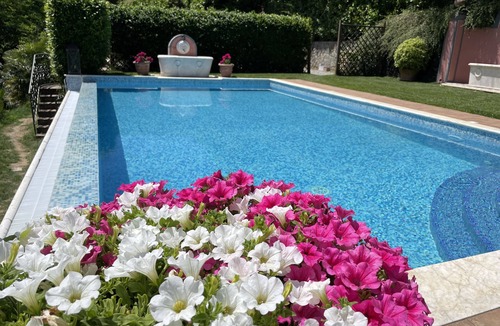 Bagni di Lucca Villa | Stunning Catered Villas property, infinity pool and garden, Lucca area, Tuscany