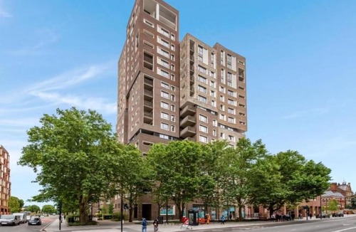 Walworth Apartment | Stunning City View Top Location