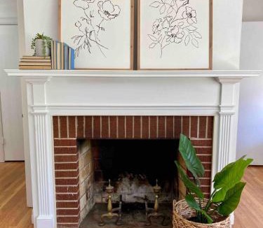 Thunderbolt House | Stunning Coastal Charmer Near Downtown and Beach