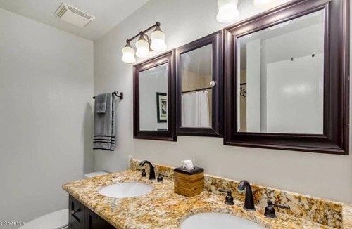 Deer Valley Condo | Stunning Condo with Style and Comfort *entire condo*