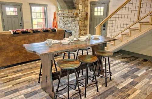 Wiley House | Stunning Cottage Rental Ideal for a Family to Go Glamping in Georgia