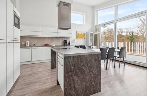 Travemuende Apartment | Stunning apartment in Travemünde Waterfront with sauna