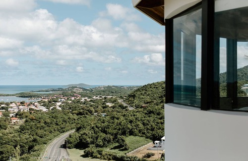 Estate Friedensthal Villa | Stunning, designer, villa with water views of Christiansted & resort access