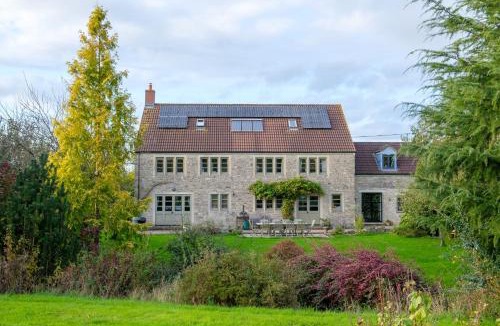 Shepton Mallet House | Stunning detached house near Bruton