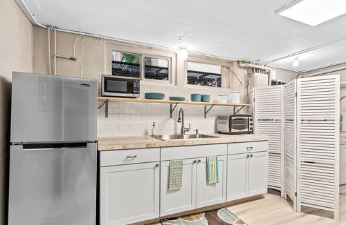 North End Villa | Stunning Downtown Villa | Epic Man Cave