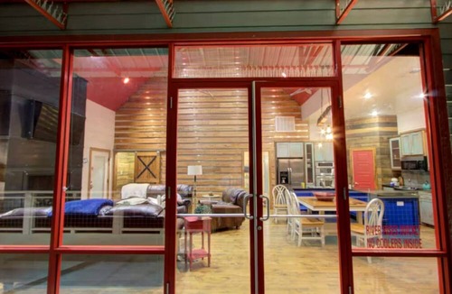 Glenwood Cabin | Stunning Elevated Cabin on the Caddo River for a Peaceful Getaway with Gorgeous Views in Glenwood, Arkansas