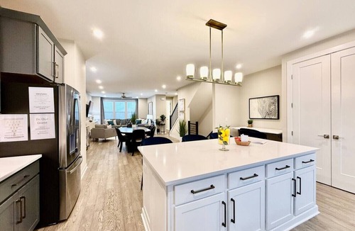 Wetherington House | Stunning Executive Townhome Liberty Twp