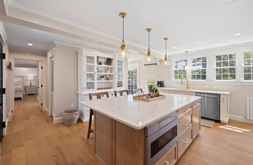 West Dennis House | Stunning Five bedroom Captain's Home sleeping 12!