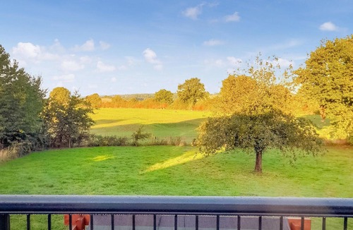 Saint-Pierre-sur-Orthe House | Stunning home in Saint-Pierre-sur-Orth