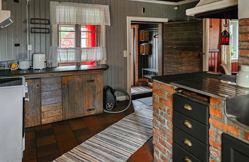 Eidsberg Municipality House | Stunning home in Eidsberg with kitchen