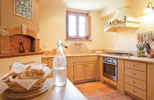 Camaiore House | Stunning home in Buchignano LU with WiFi