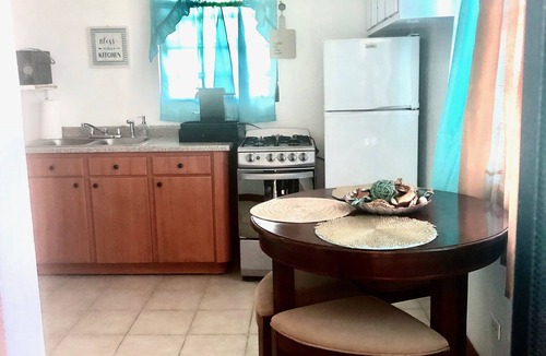 Anna's Retreat Apartment | Stunning Island Get away