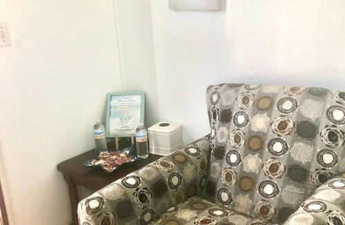 Anna's Retreat Apartment | Stunning Island Get away