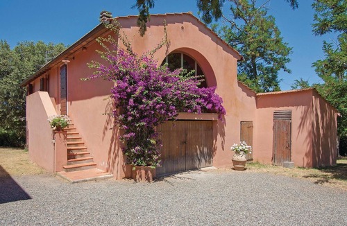Rosignano Solvay House | Stunning home in Rosignano Marittimo LI