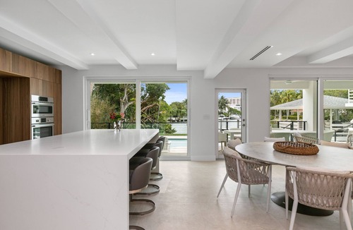 Key Biscayne Villa | Stunning Key Biscayne Waterfront Villa with Heated Pool - 12mins to Miami