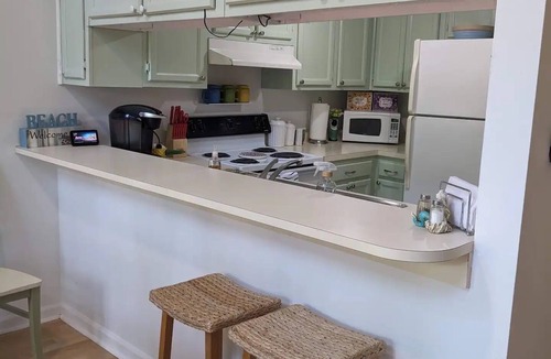 Avoca Condo | Stunning Lake-themed condo on Lake Monroe at Eagle Pointe Golf Resort.