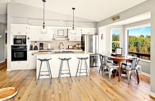 Spring City House | Stunning LakeViews | Private Boat Ramp, Sleeps 12!