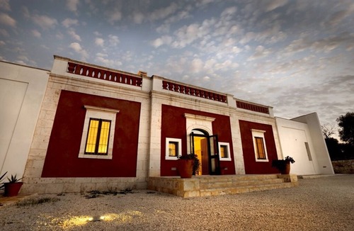 Ostuni Villa | Stunning Masseria With Every Comfort, 5 Mins From Ostuni, 2 pools, air-con