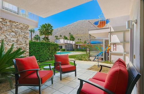 Historic Tennis Club Condo | Stunning Mid-Century Getaway