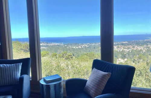 Monterey House | Stunning Monterey Bay Harbor View at your Fingertips 3 bedrooms 3 baths