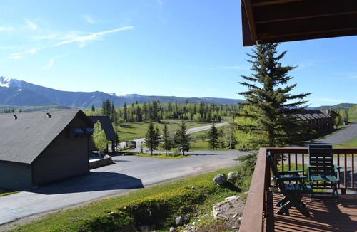 Purgatory Condo | Stunning Mountain Views! Newly Remodeled End Unit With Rare Oversized Deck!