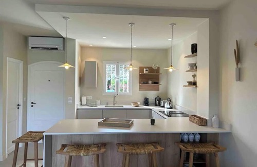 Port Grimaud Villa | Stunning New Home in Grimaud,France:Exquisitely Decorated with Beautiful Grounds