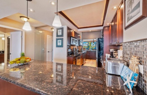 Honokowai Condo | Stunning Ocean Front 1-Bedroom Condo WiFi, AC; Mahana 608
