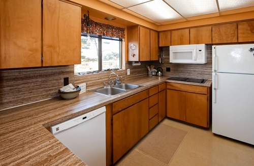 Smith River House | Stunning Ocean & Mountain Views, Quiet Family Home, Gas Grill, Beach Access