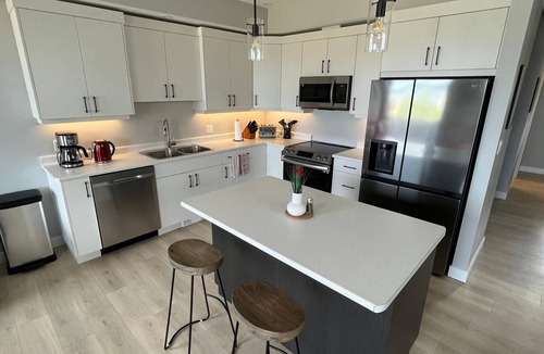 Campbell River Bed & Breakfast | Stunning Ocean Views and a Short Stroll to Downtown