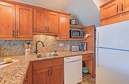 Kahana Condo | Stunning Ocean View- Sleeps 6- Kahana Sunset E11- Discounted Rate-Great Value