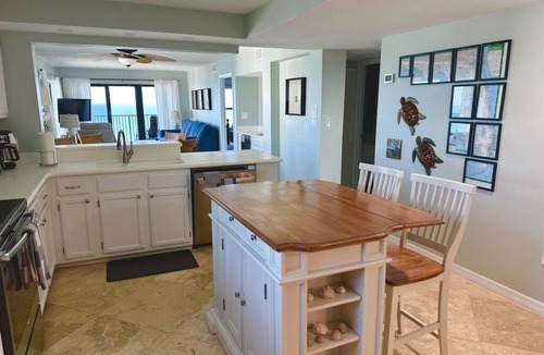 Hutchinson Island South Condo | Stunning Oceanfront Views!