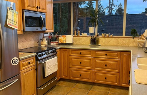 Garden Bay House | Stunning Oceanfront Home w/Jaw Dropping Sunsets, Water and Wildlife Views.