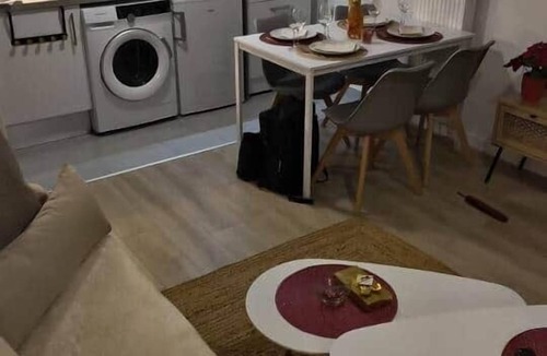 La Queue-en-Brie House | Stunning one-bedroom apartment near Paris La Queue-en-Brie