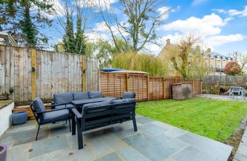 Witney Apartment | Stunning One Bed - Central Witney