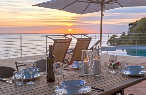 Rosignano Marittimo Villa | Stunning private villa for 12 people with private pool, A/C, WIFI, TV, terrace and pets allowed