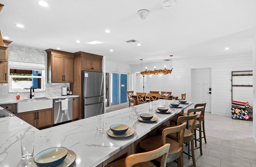 Bay Esplanade House | Stunning pool home, steps to the beach, huge porch and space for the whole family!