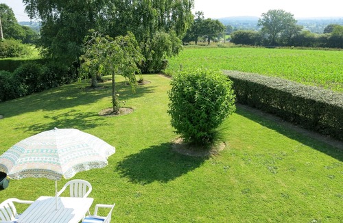 Sourdeval-les-Bois House | Stunning private villa for 4 guests with WIFI, TV, terrace and pets allowed