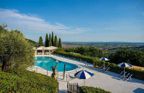 Margine Coperta-Traversagna Villa | Stunning private villa for 14 guests with WIFI, A/C, private pool