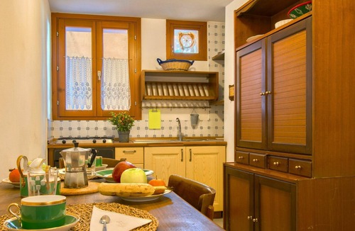 Castelnuovo d'Elsa House | Stunning private villa for 6 guests with private pool, WIFI, terrace and panoramic view
